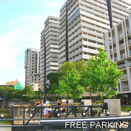 Two Towers Old Town Apartments-City Center-By The River-Observation Terrance On The Roof-Free Parking Вроцлав Екстер'єр фото