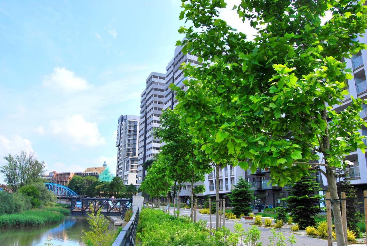 Two Towers Old Town Apartments-City Center-By The River-Observation Terrance On The Roof-Free Parking Вроцлав Екстер'єр фото